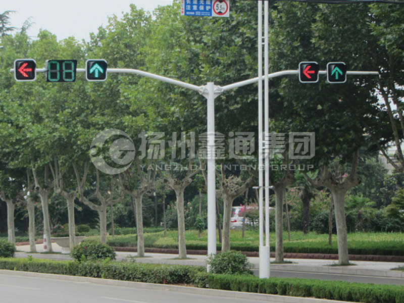 XHDG-041，Y型雙挑信號(hào)燈桿